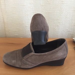 Ladies shoes,